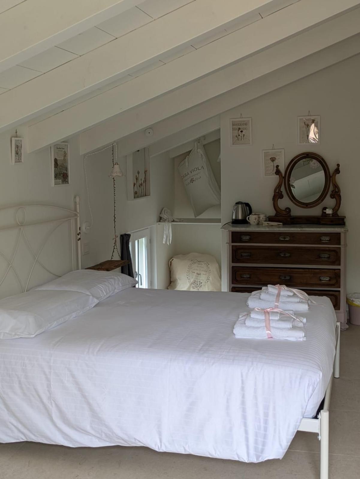 Casa Viola Bed And Breakfast Dimora Di Campagna Calice Ligure ภายนอก รูปภาพ